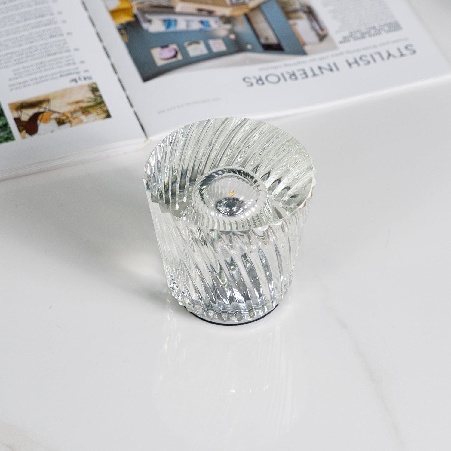 Lampe de table diamant Célcieléa