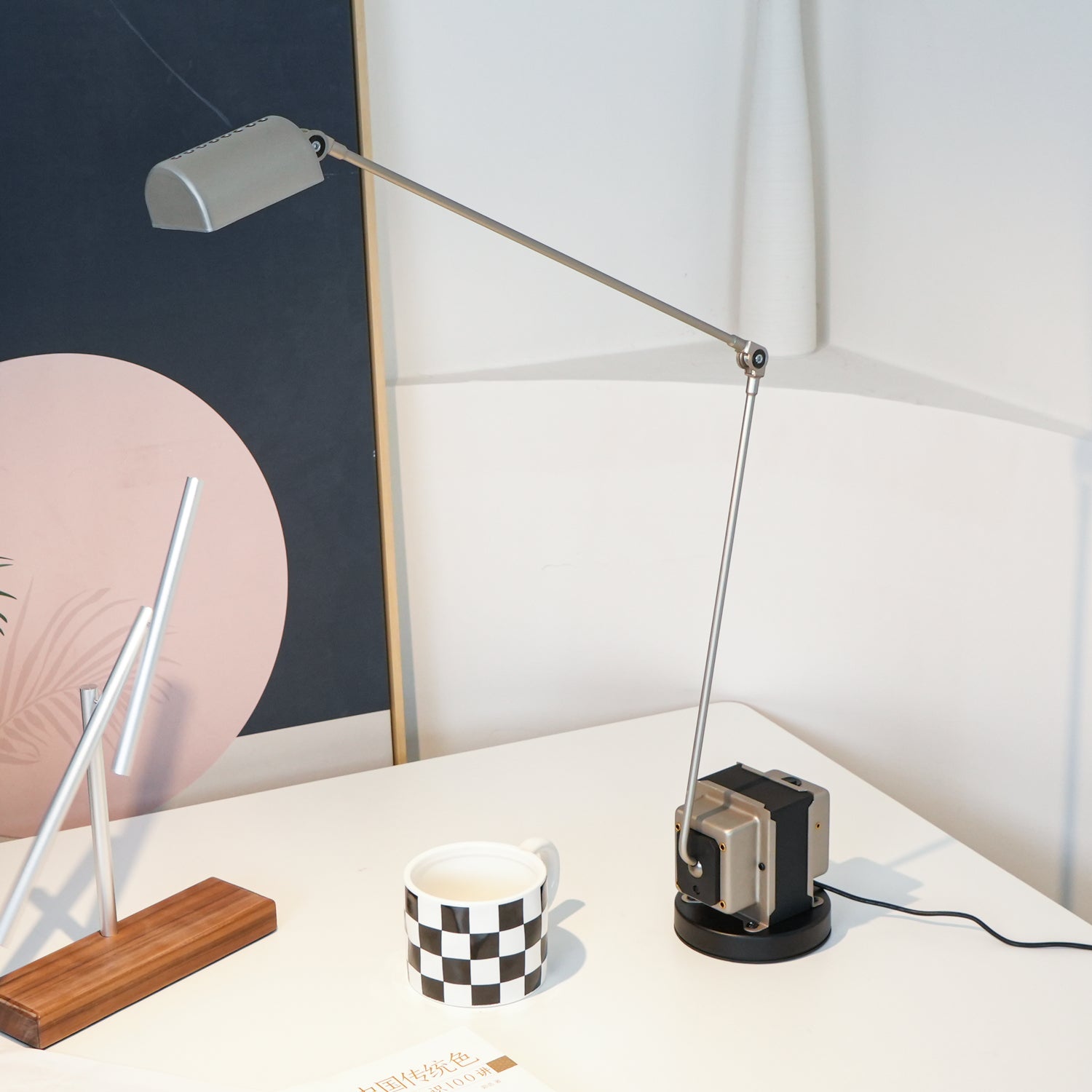 Lampe de table orientable Olcielroux