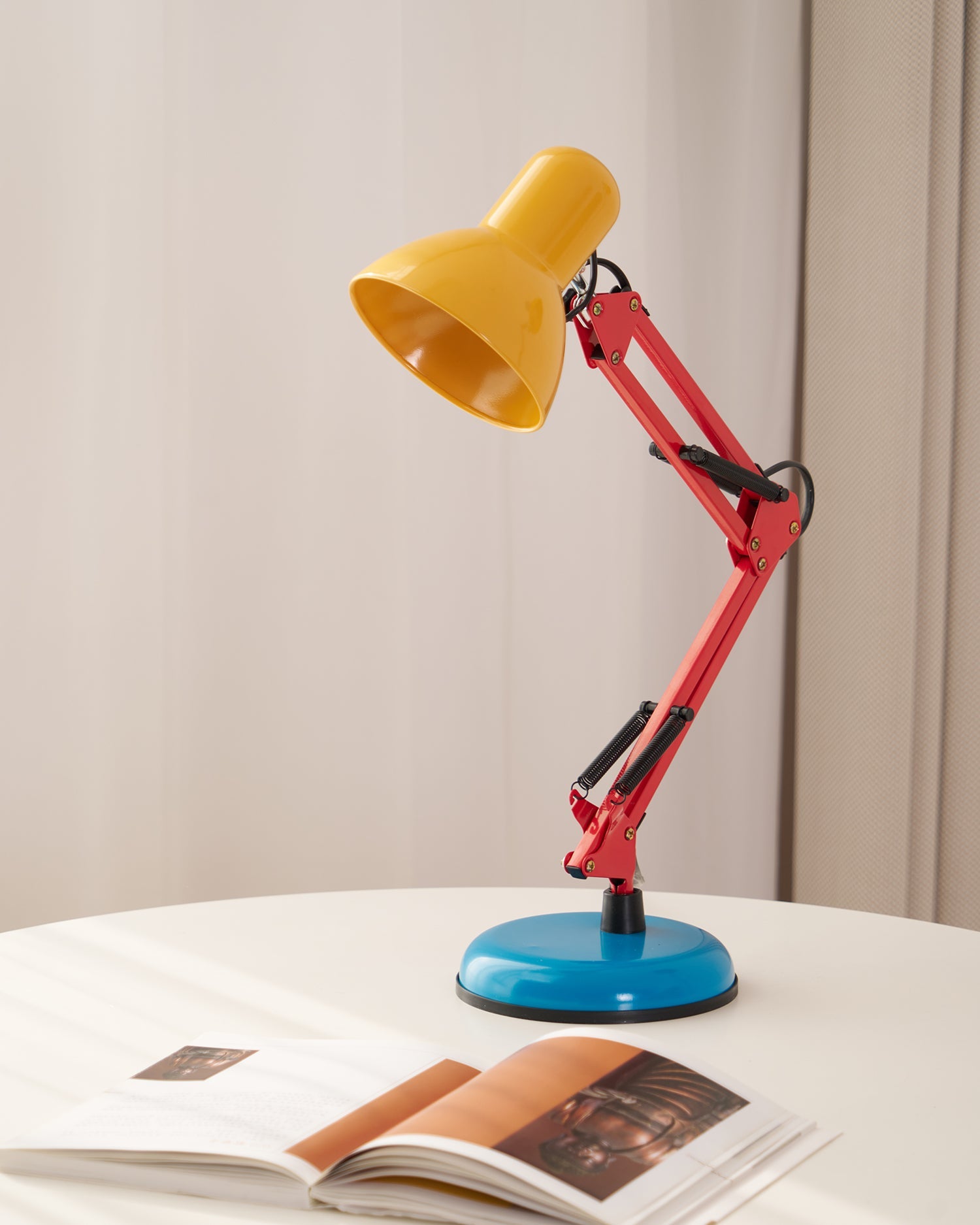 Lampe de table Memphis Peoréaire