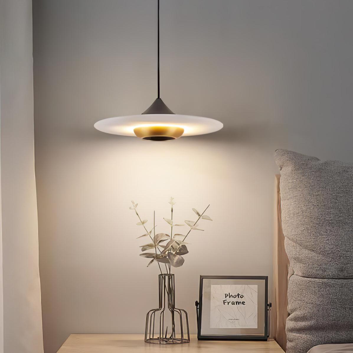 Suspension Lovelq en marbre