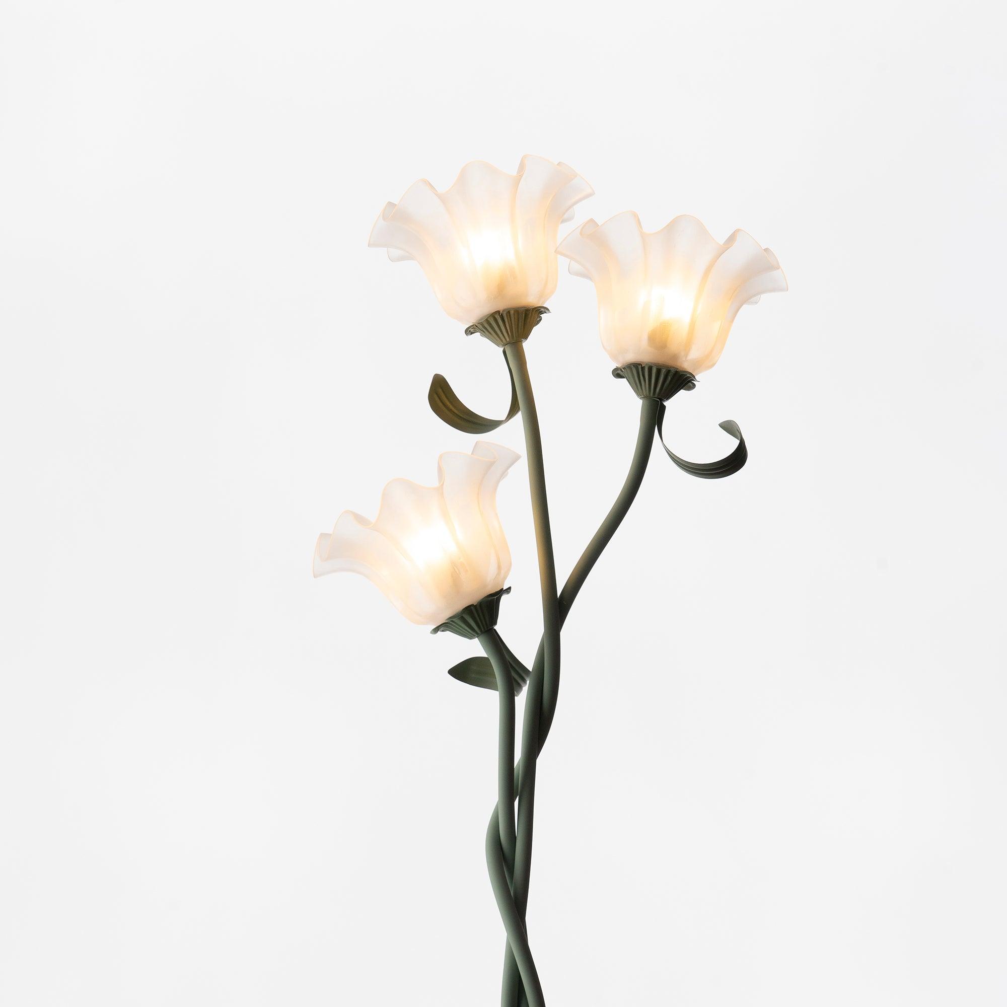 Lampadaire floral Viluxico