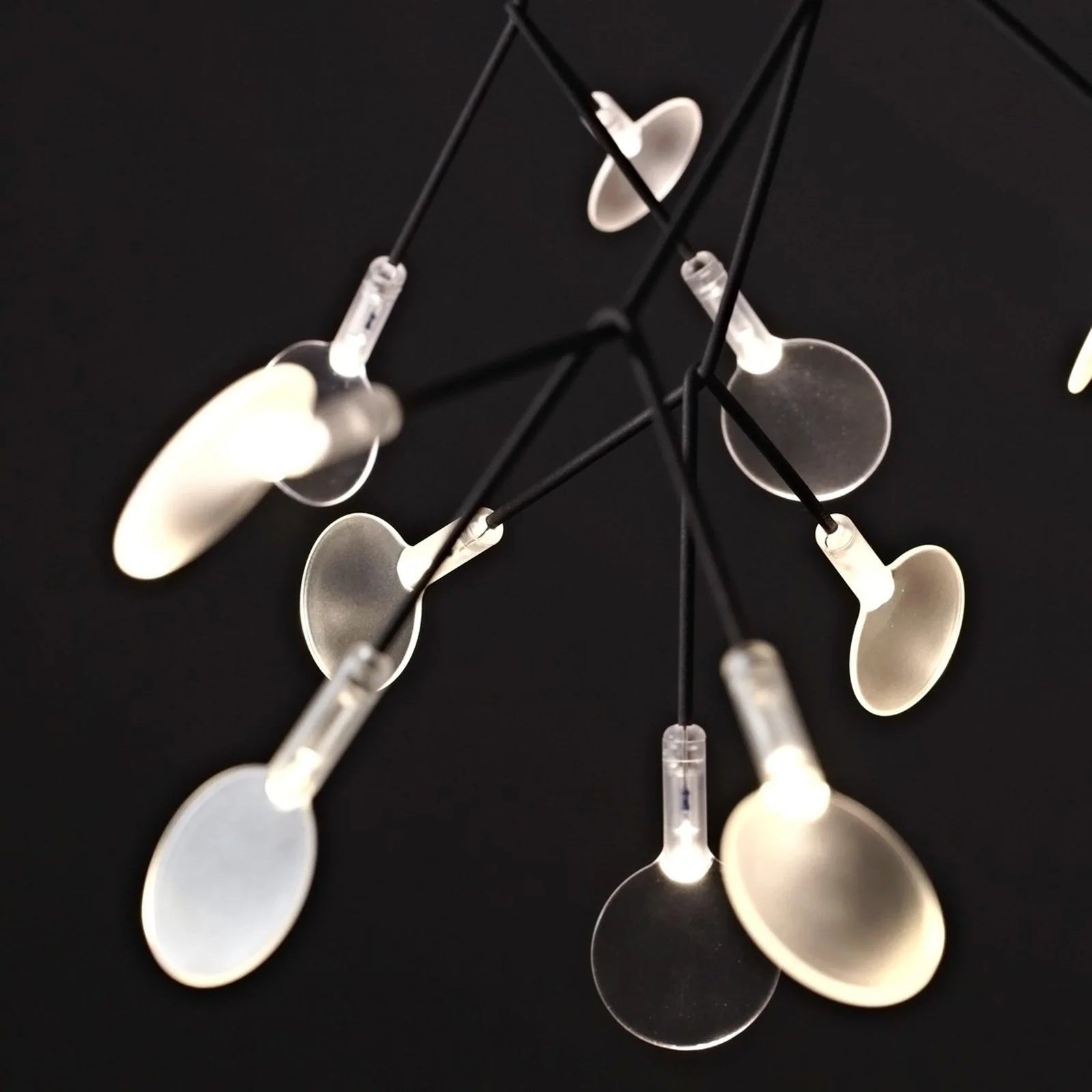 Lustre sculptural Iloreux