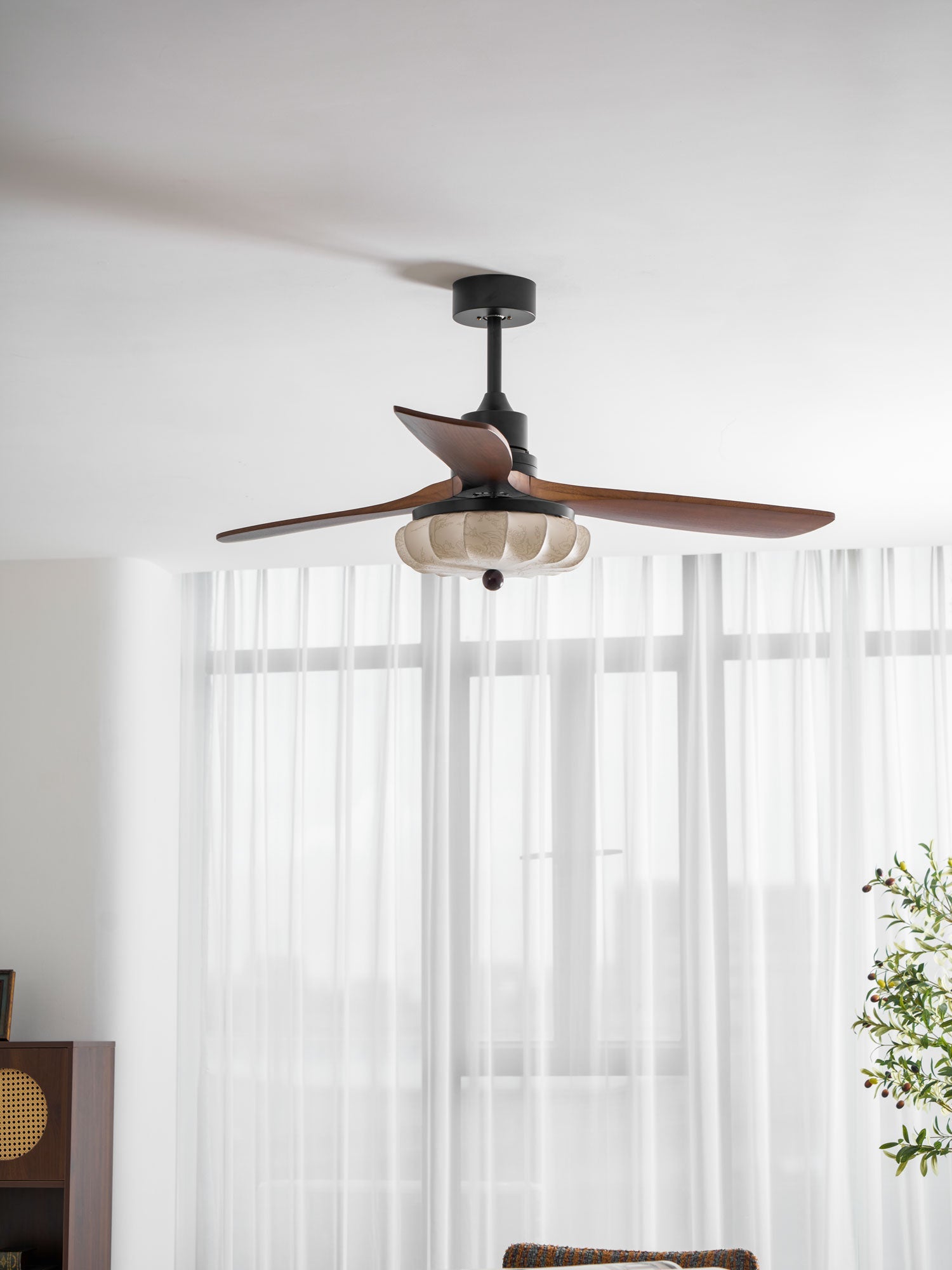 Plafonnier ventilateur moderne Navelo