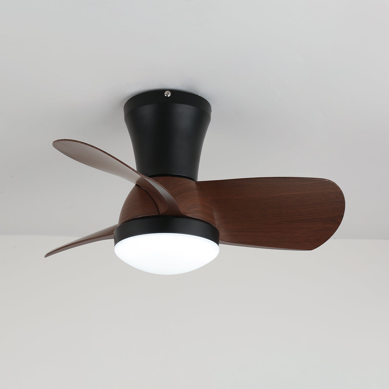 Plafonnier ventilateur moderne Kebeluna