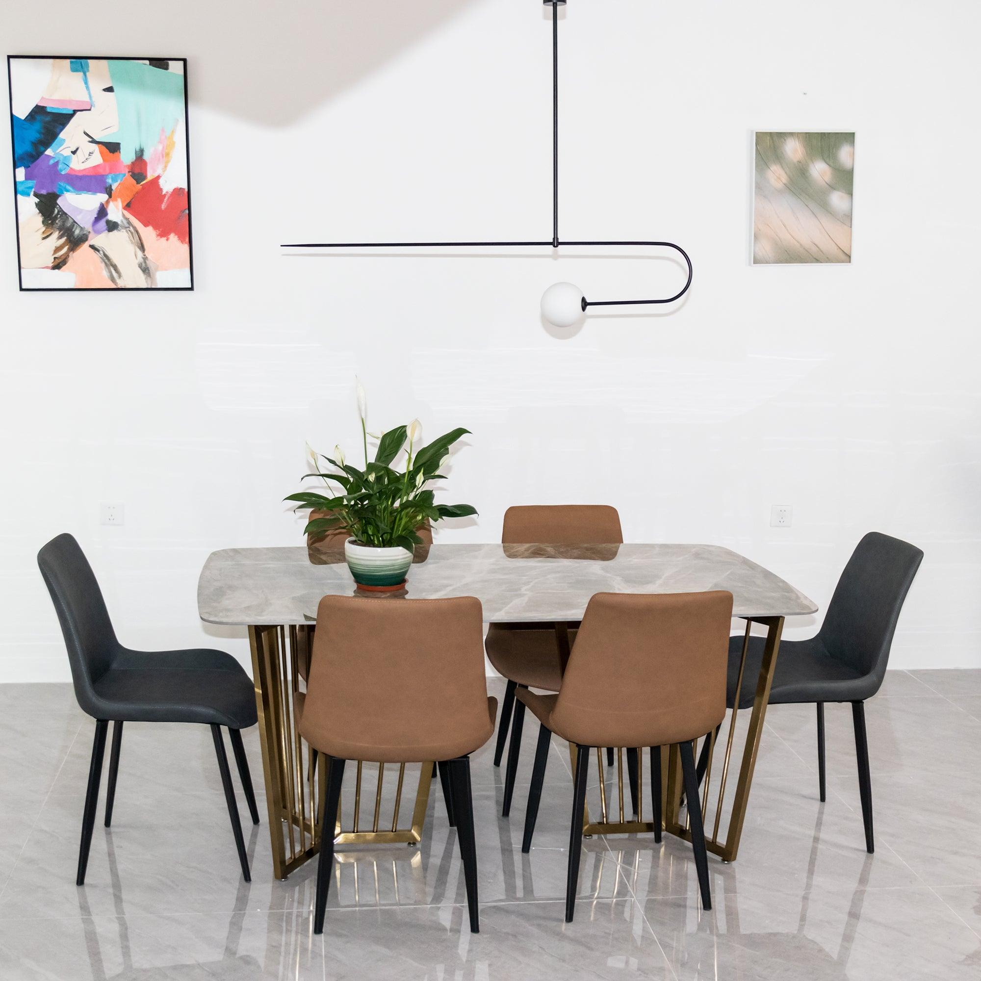 Lustre minimaliste Sezoveux