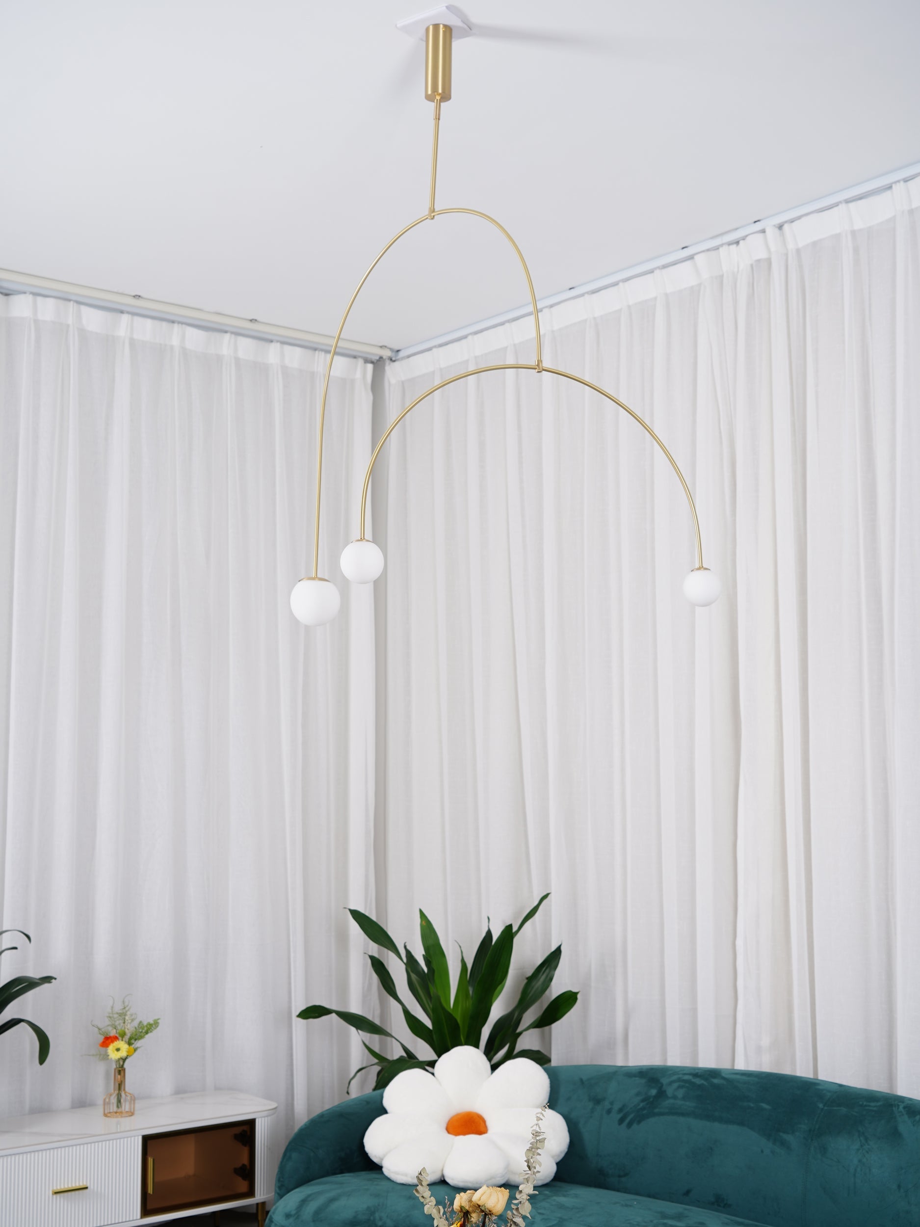 Lustre minimaliste Sezoveux