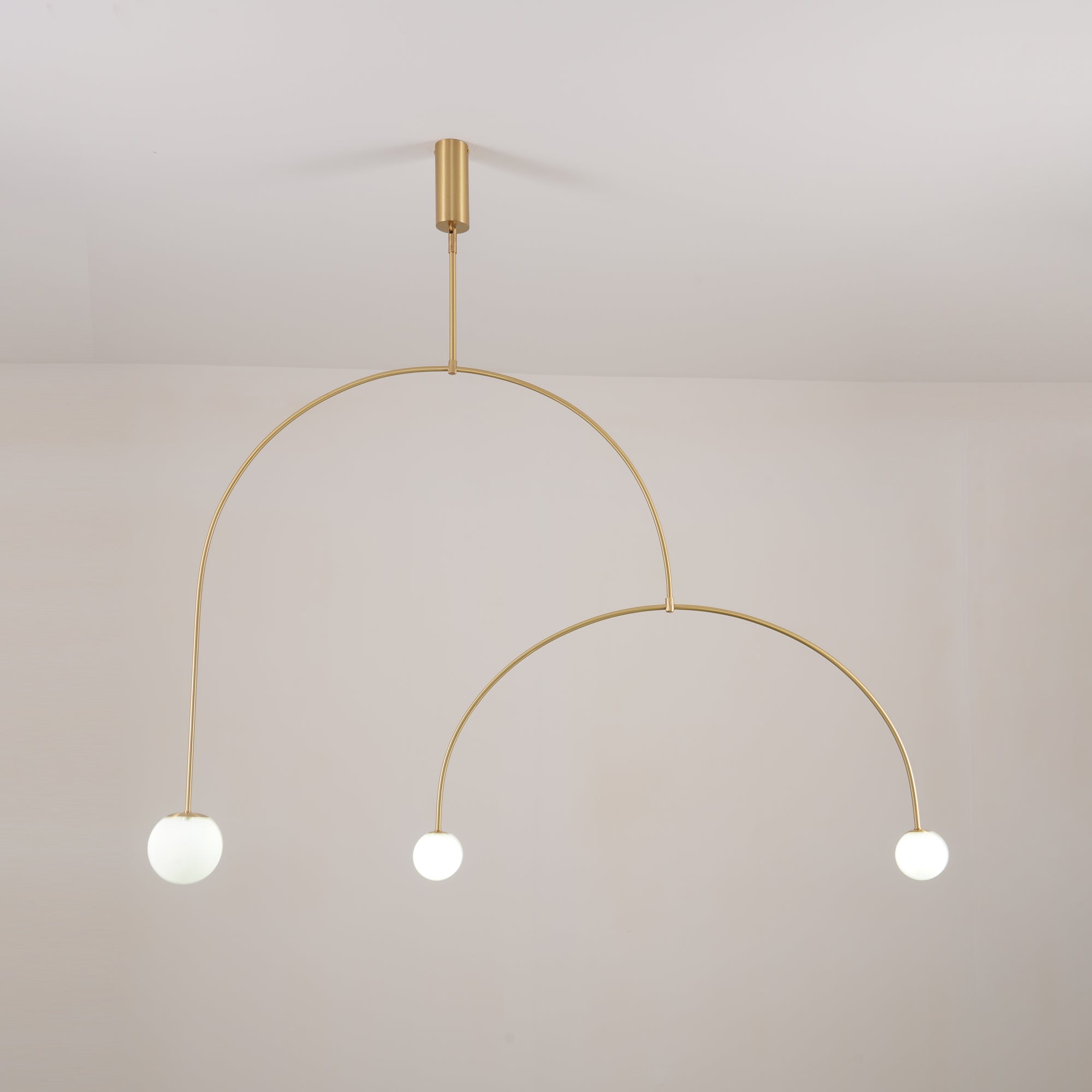 Lustre minimaliste Sezoveux