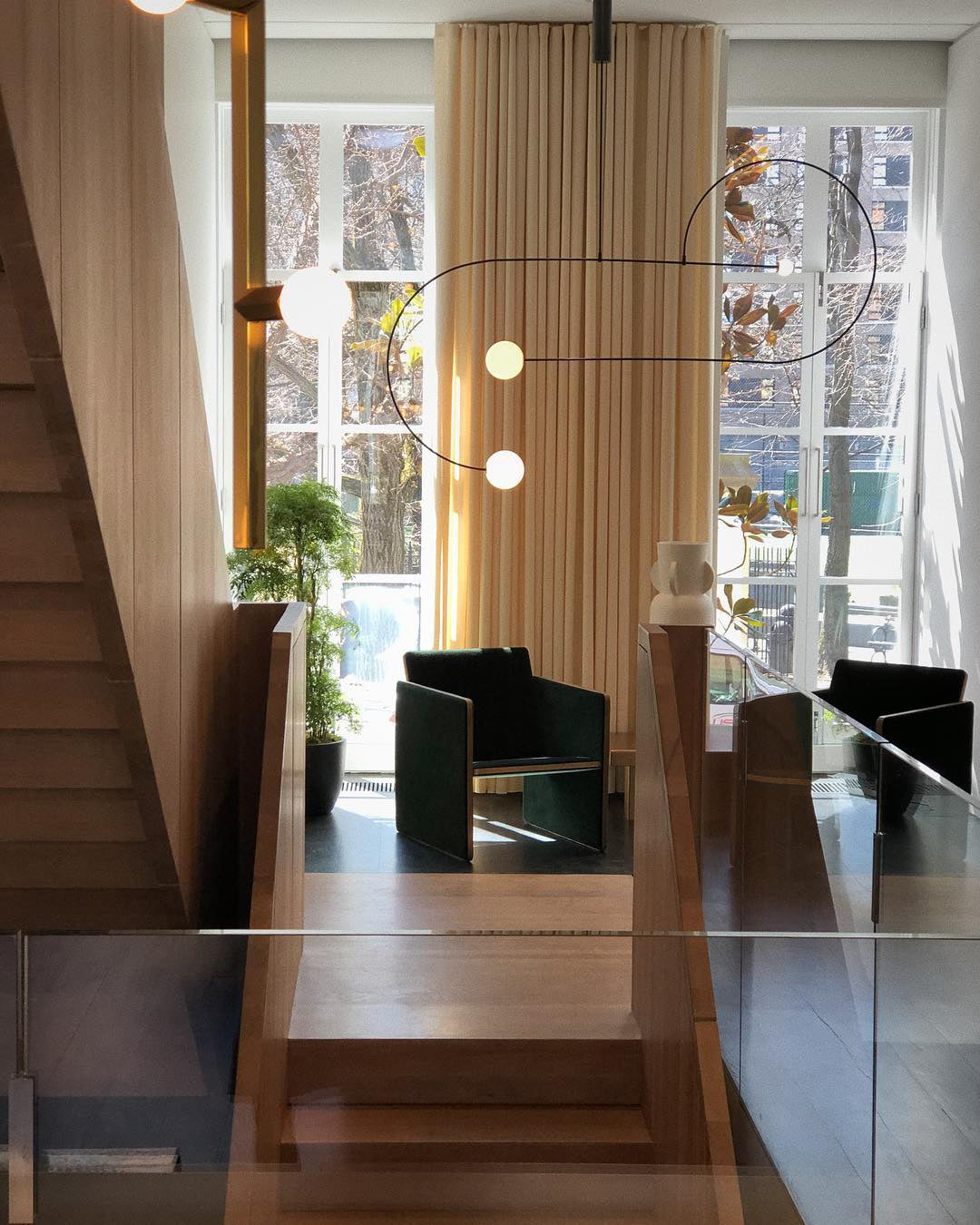 Lustre minimaliste Sezoveux