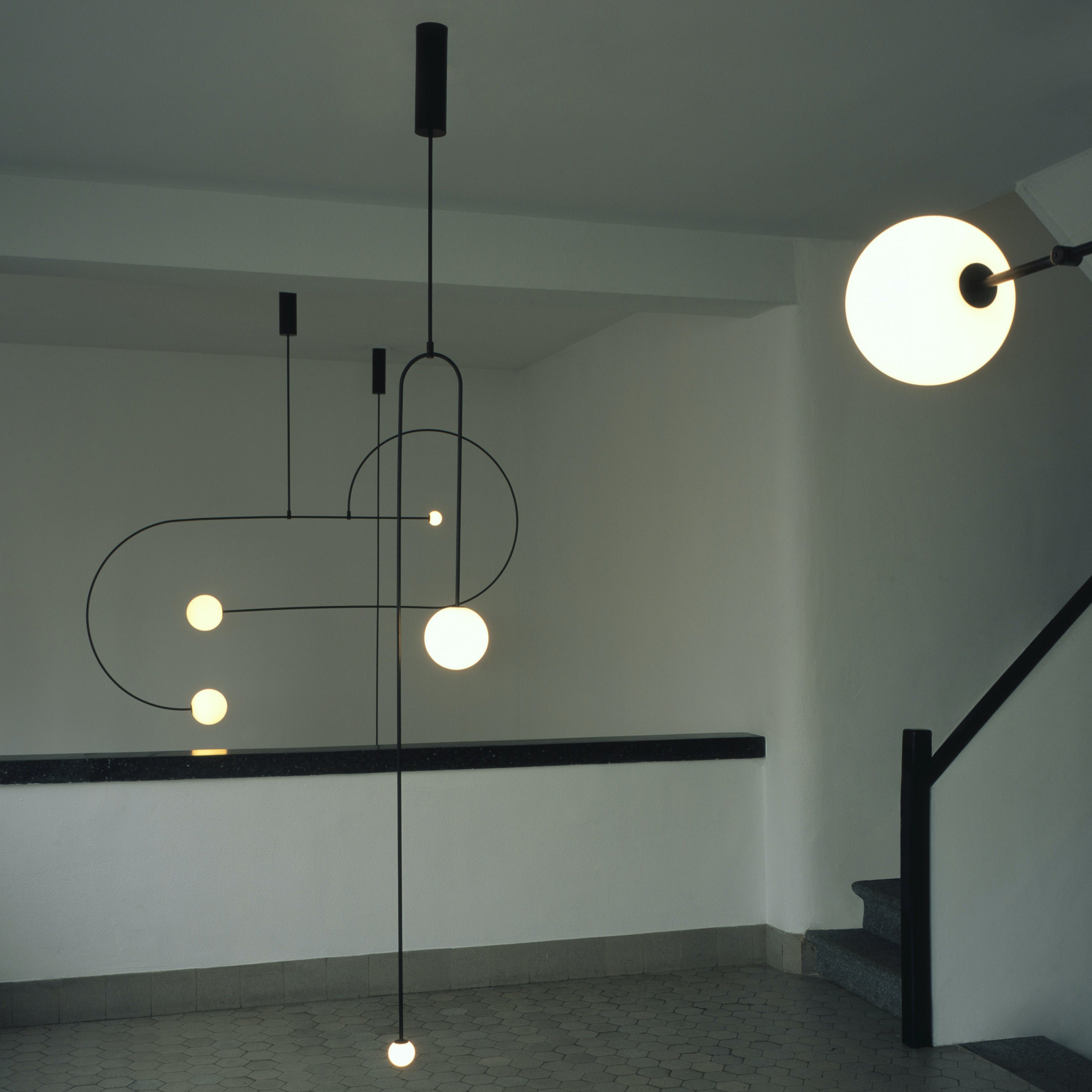 Lustre minimaliste Sezoveux