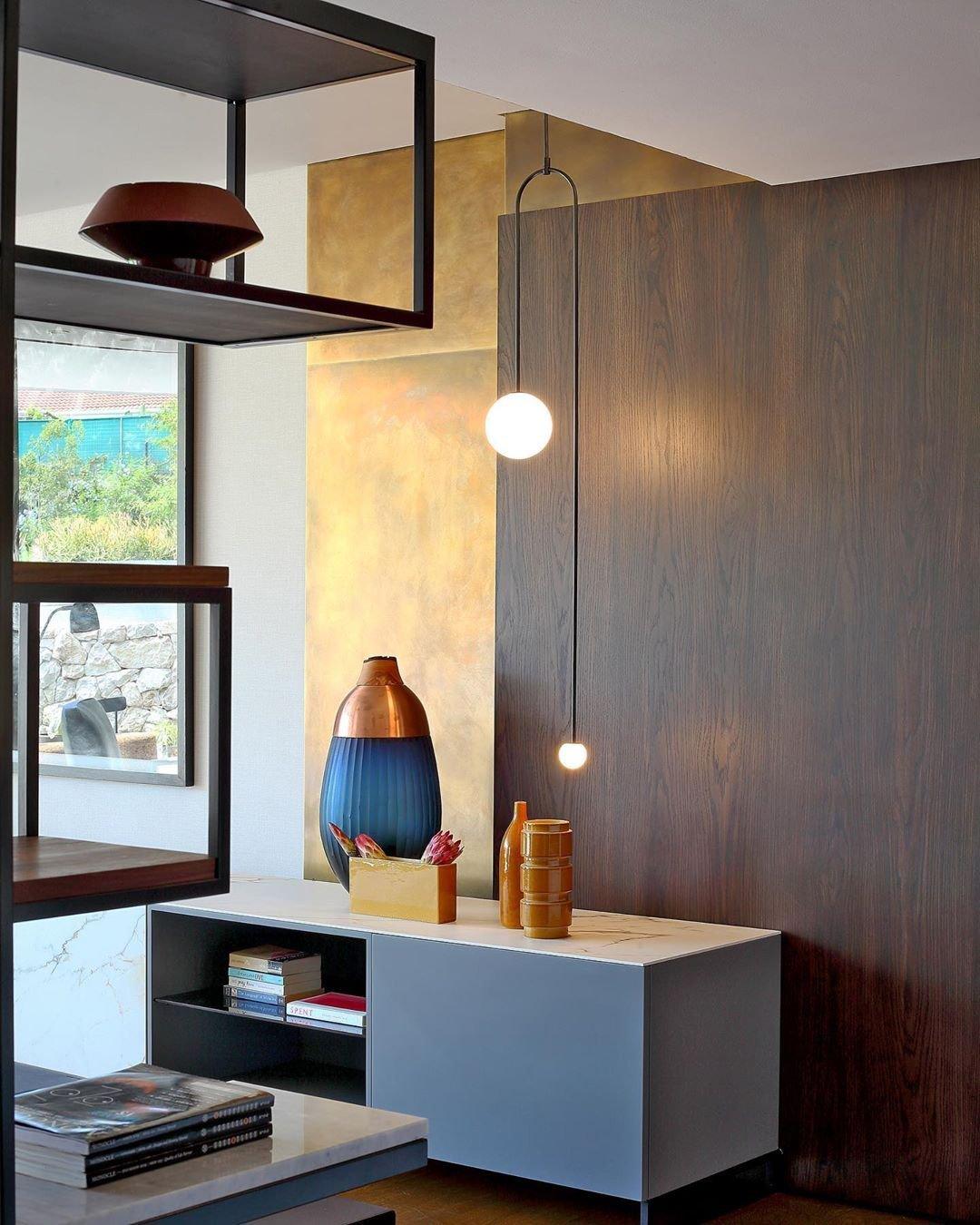 Lustre minimaliste Sezoveux