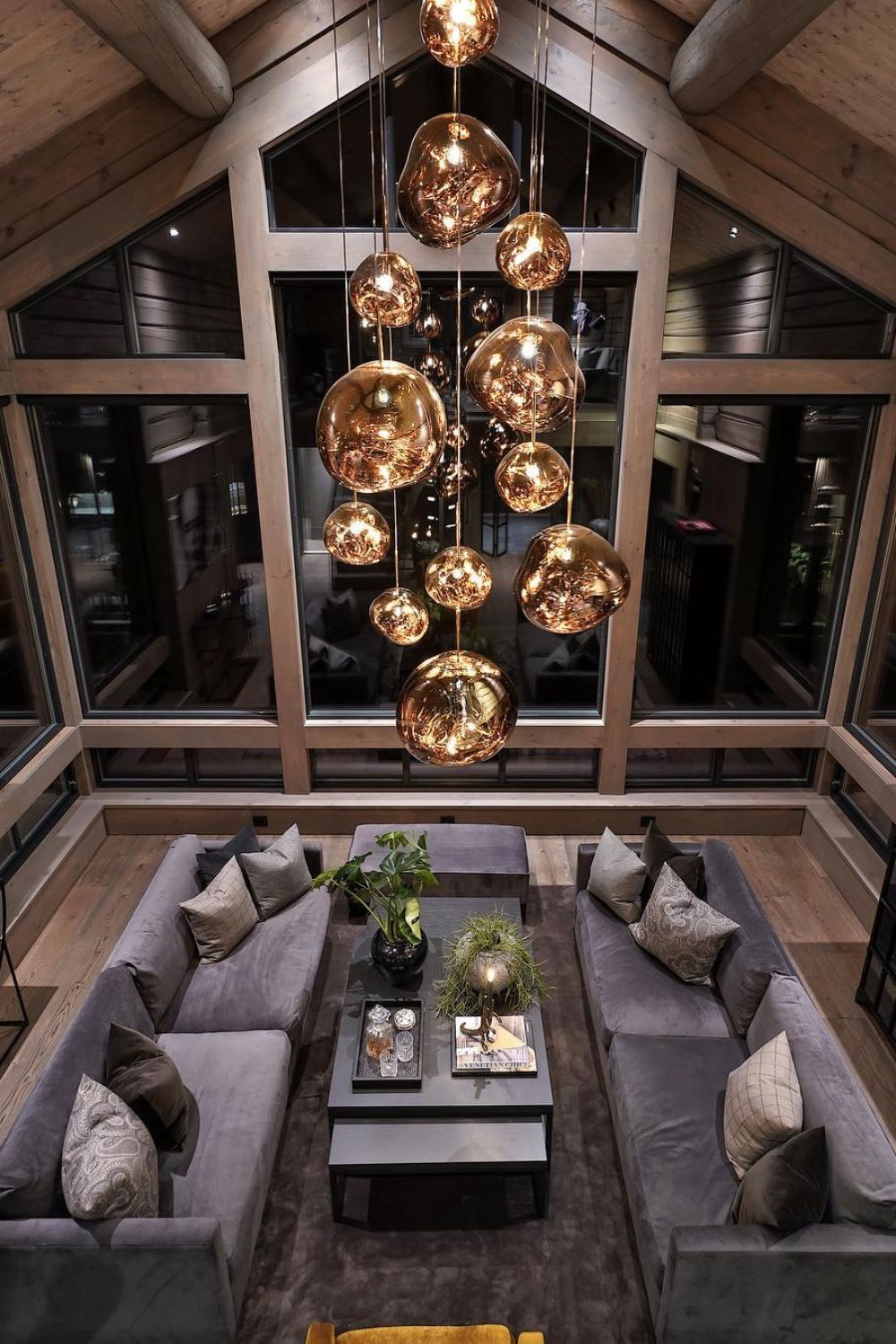 Suspension moderne Deerorin