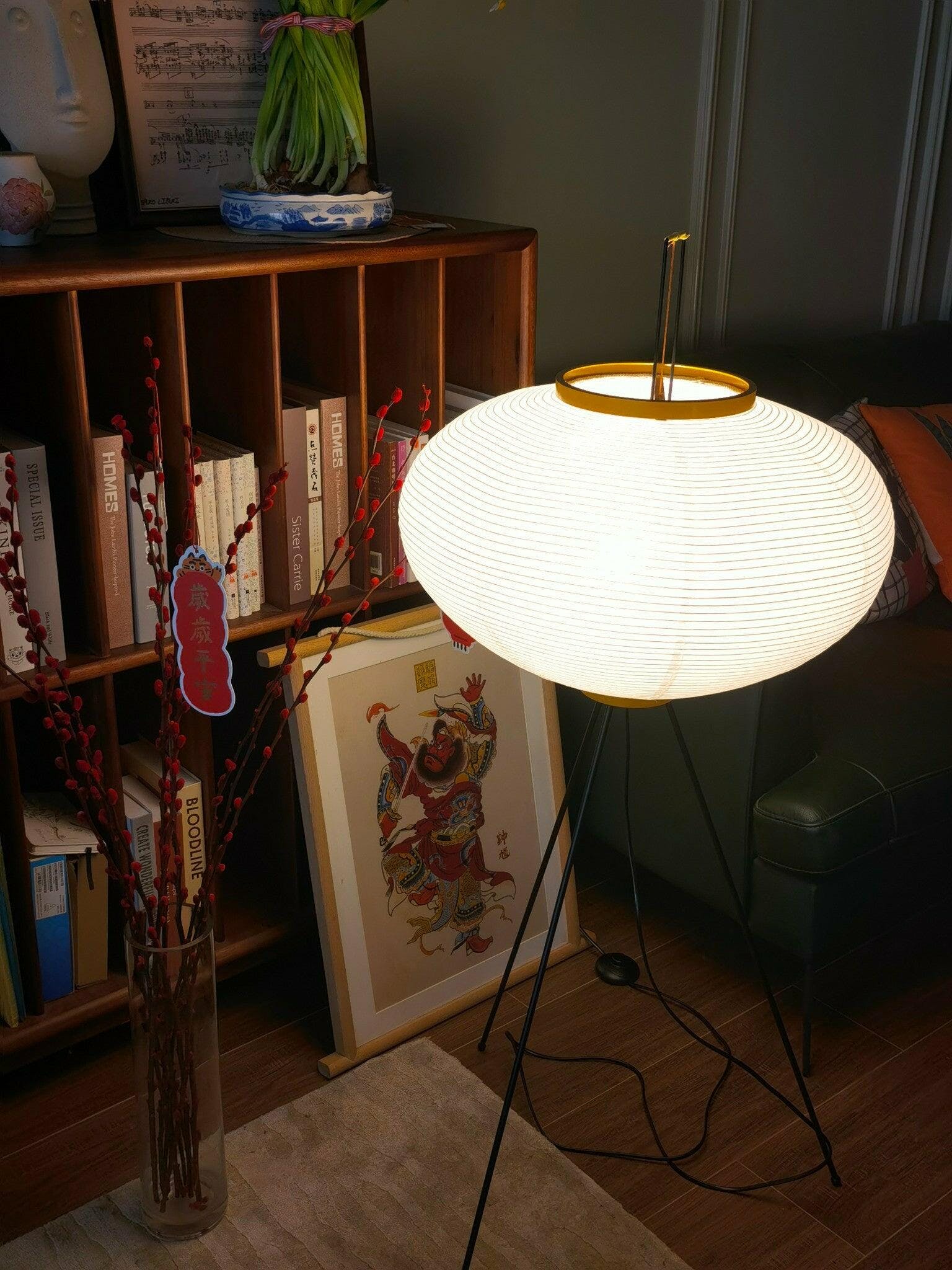 Lampadaire sculptural Taellella