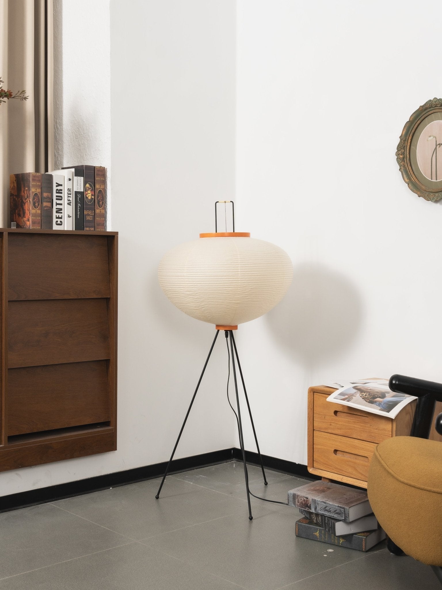 Lampadaire sculptural Taellella