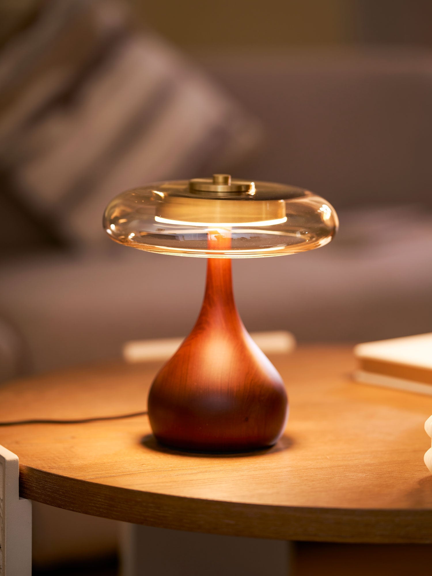Lampe de table sculpturale Beiris