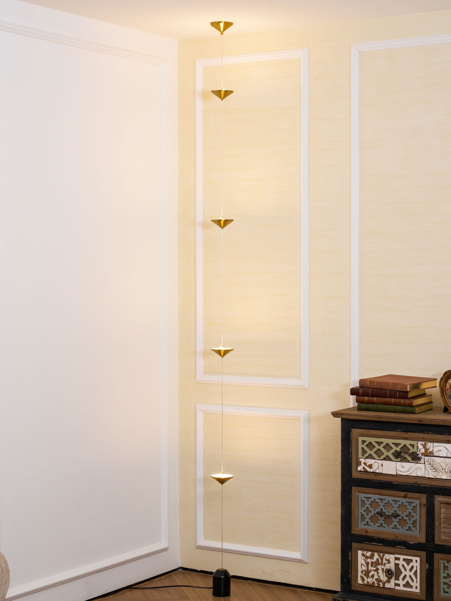 Lampadaire linéaire Marinico