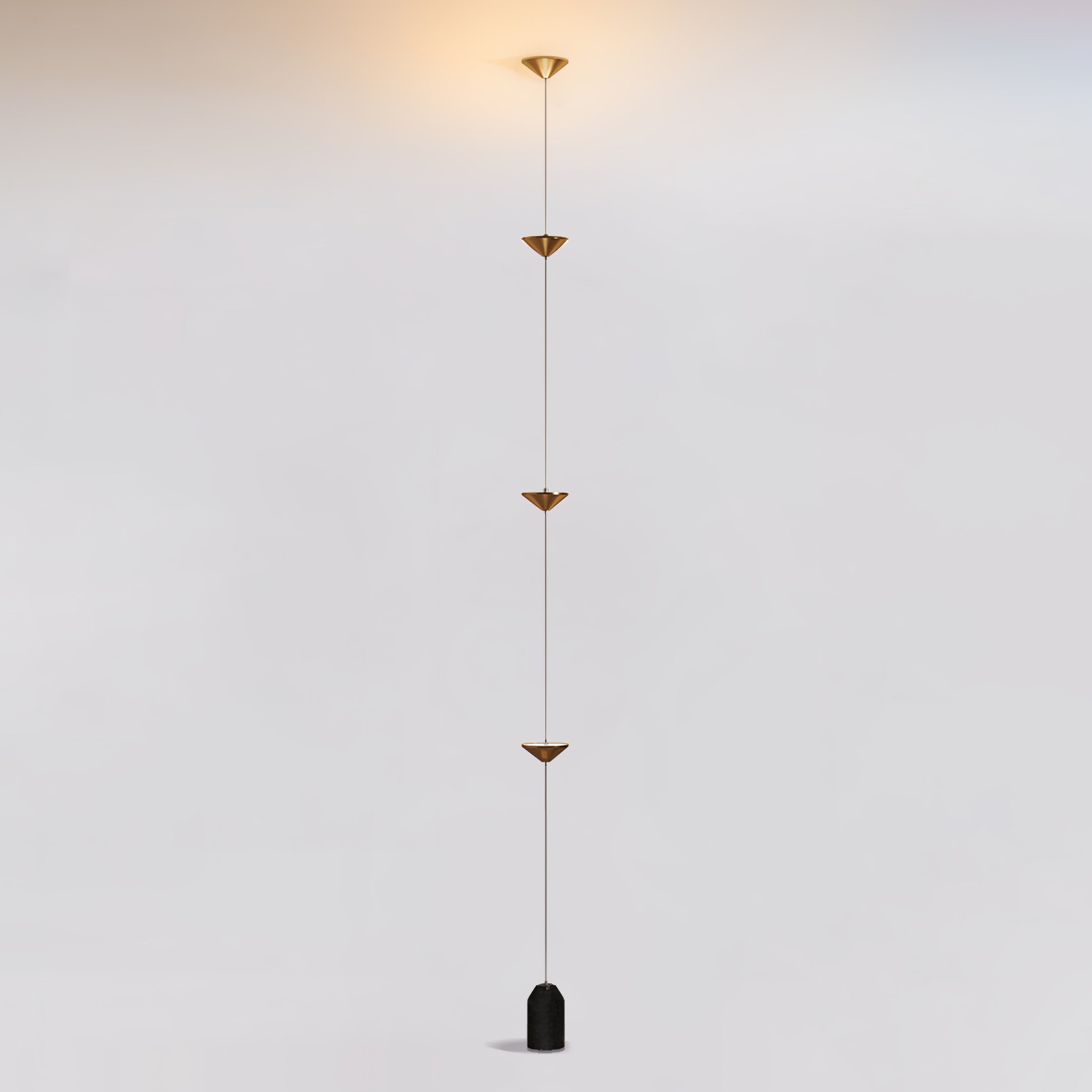 Lampadaire linéaire Marinico