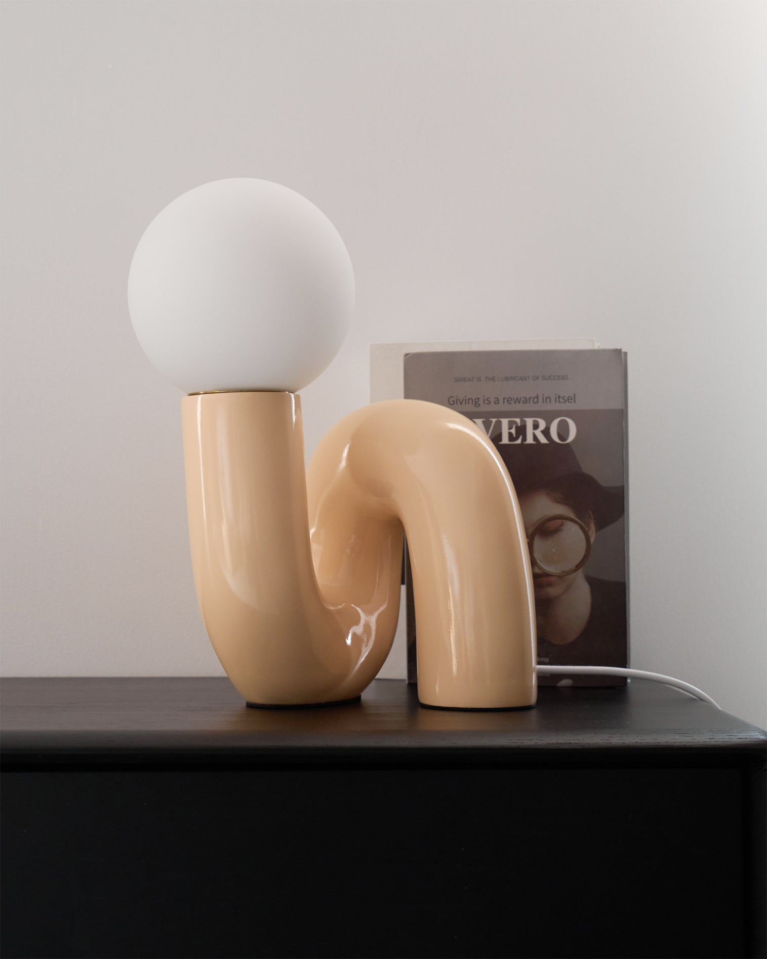 Lampe de table spirale Vaellorin