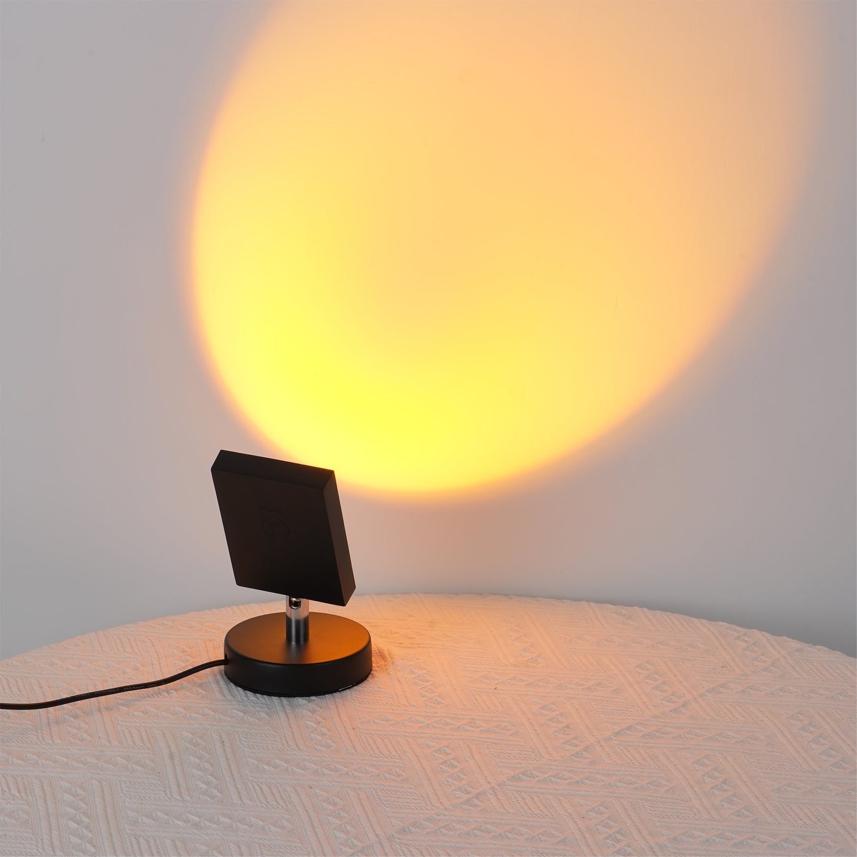 Lampe de table compacte Caanaris