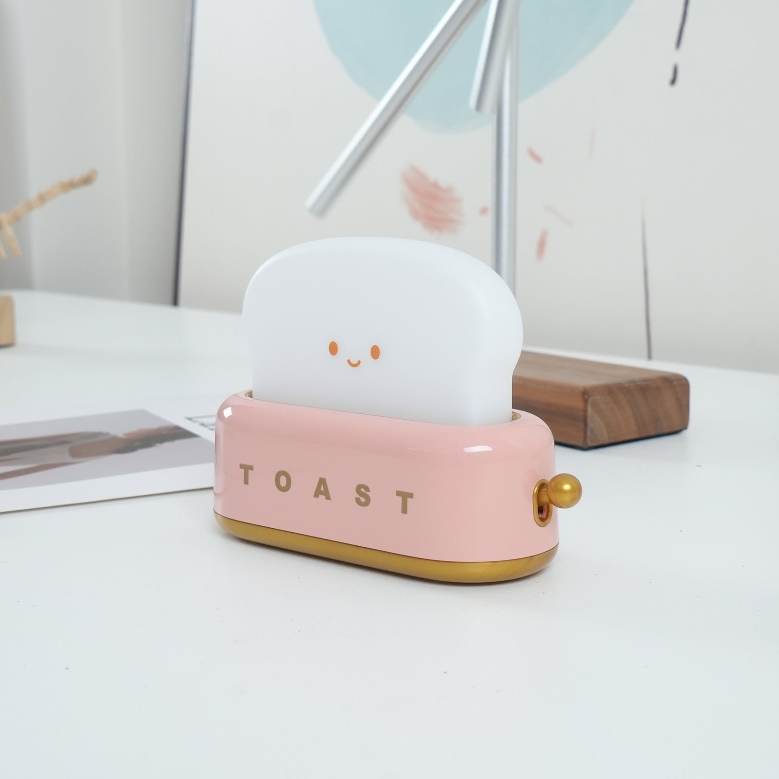 Lampe de table rétro Cerenia de TOASTER