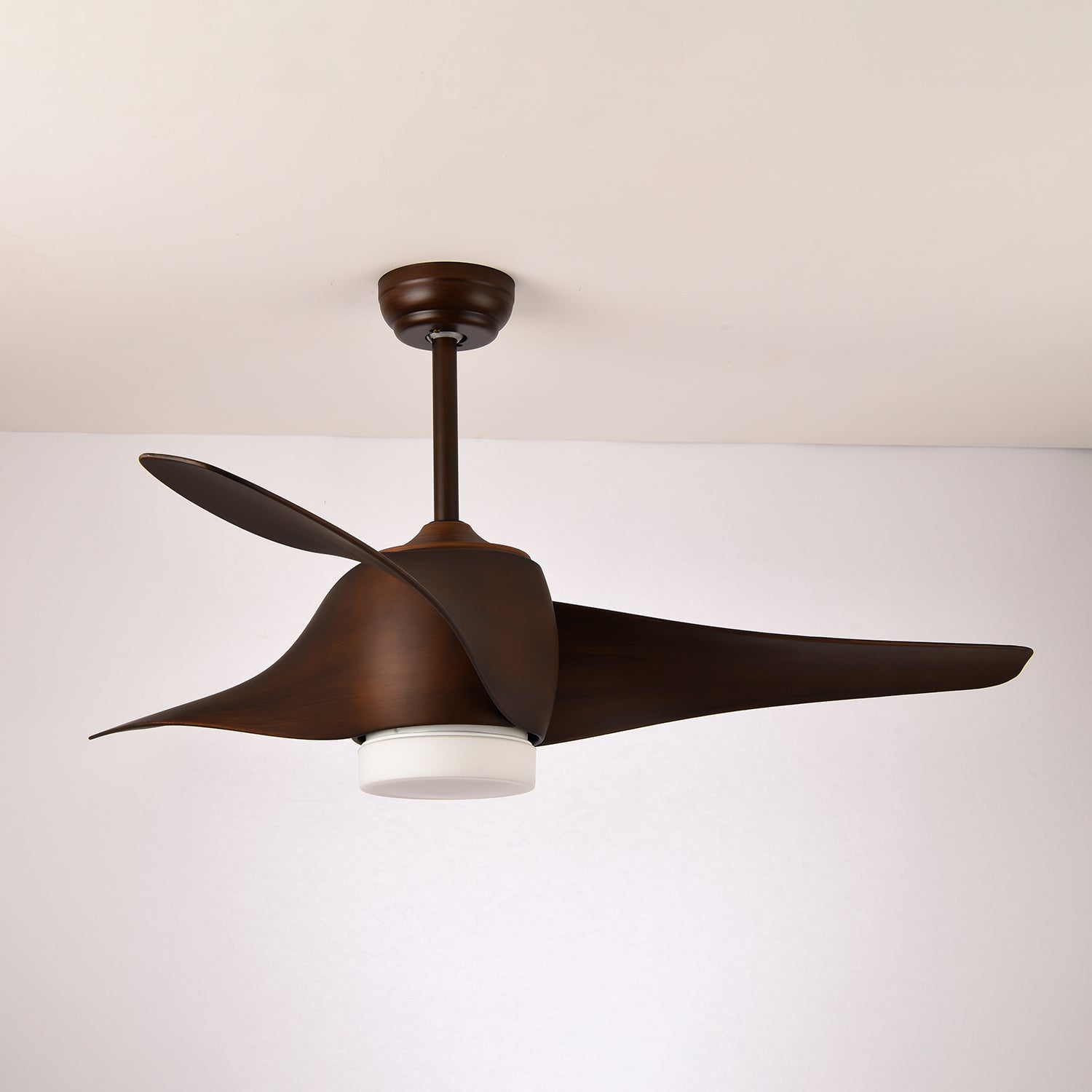 Plafonnier ventilateur Fionéaire